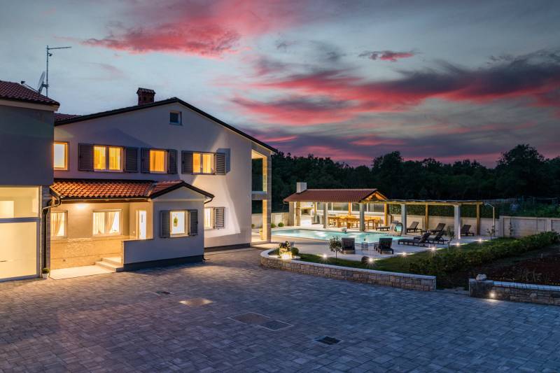Villa Samba with Pool Pula