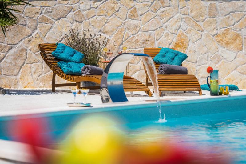Villa Malin mit Pool Šibenik