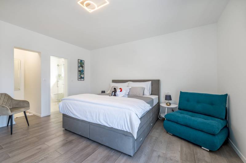 Villa Malin mit Pool Šibenik