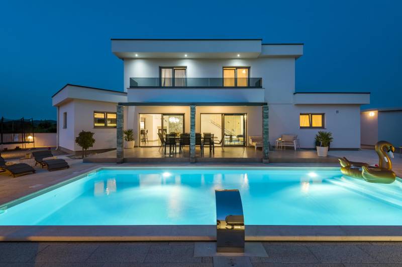 Villa Malin mit Pool Šibenik