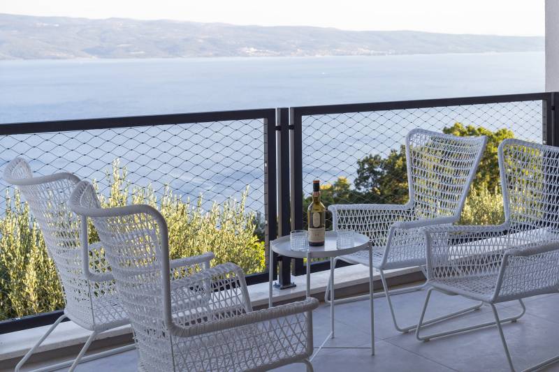 Luxusvilla Aileron mit Pool Split