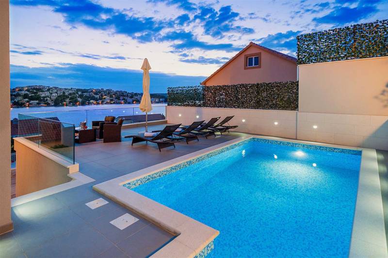 Villa Famiglia with Swimming pool