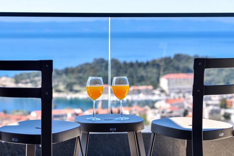 Luksusowa Willa Persephone z Basenem Makarska