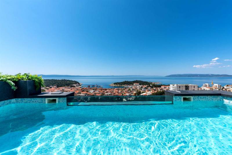 Luxury Villa Calliope with Pool