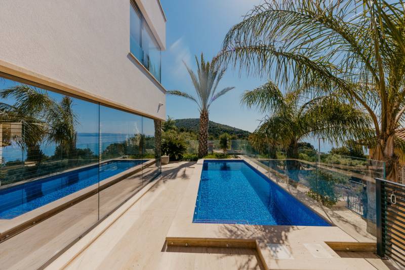 Villa Black & Gold with Pool Trogir