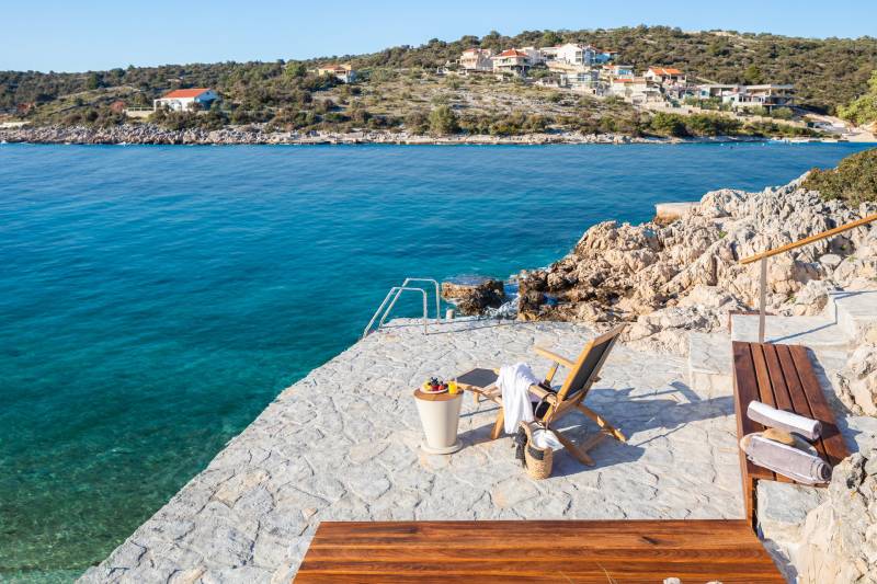 Vila Punta Planka na Plaži s Bazenom Primošten