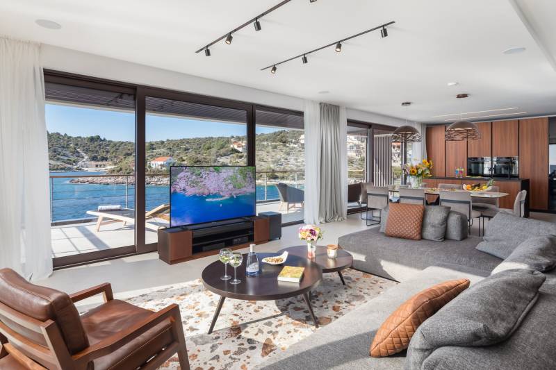 Vila Punta Planka na Plaži s Bazenom Primošten