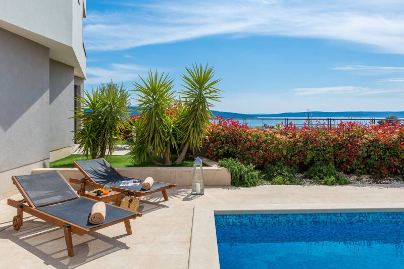 Luxusvilla Encanto mit beheiztem Pool Split