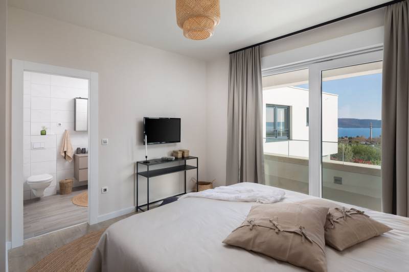 Luxusvilla Encanto mit beheiztem Pool Split