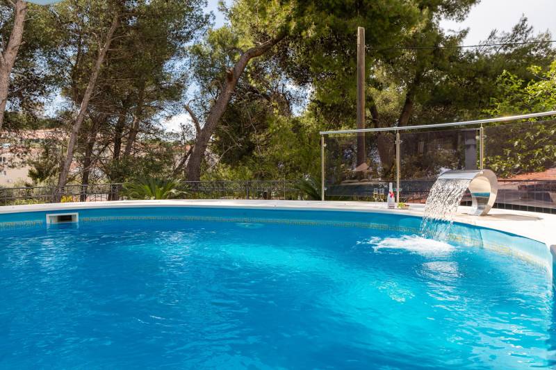 Beach Villa Valentina Penthouse Trogir