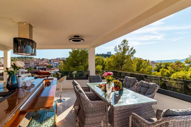 Beach Villa Valentina Penthouse Trogir
