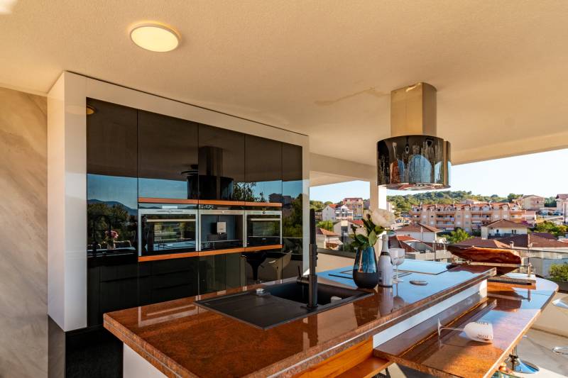 Beach Villa Valentina Penthouse Trogir