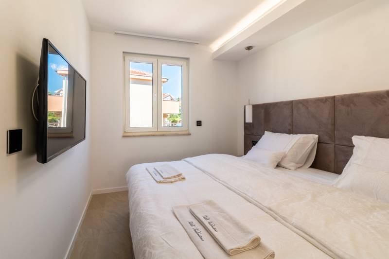 Beach Villa Valentina Penthouse Trogir