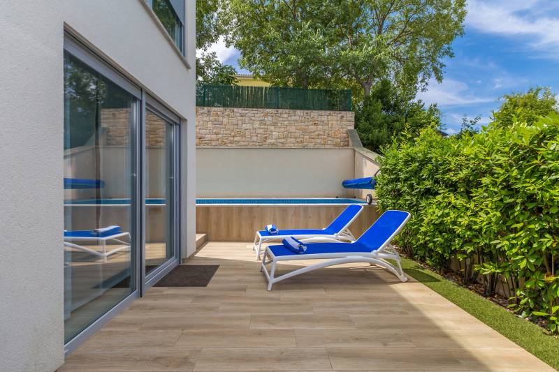 Villa Sapphire mit beheiztem Pool Krk