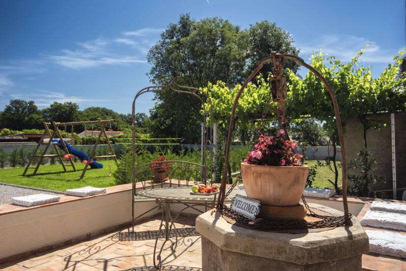 Holiday Home Adorno with Pool Pula