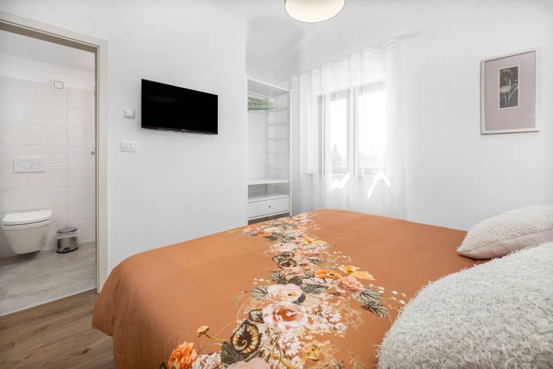 Holiday Home Dandelion with Pool Pula