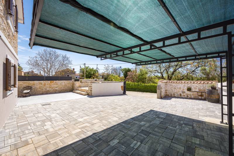 Holiday Home Dandelion with Pool Pula