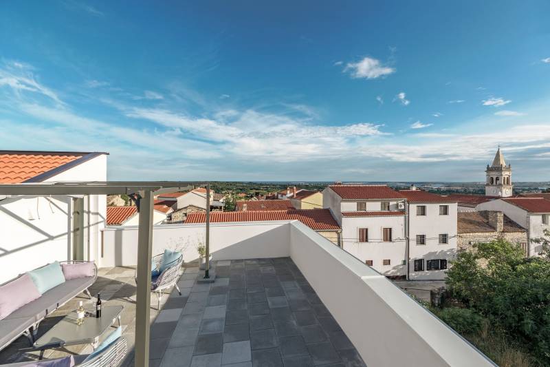 Villa Sunny Sky med Basseng Pula