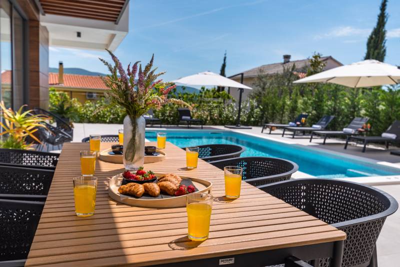 Luxusvilla Only Forever mit Pool Zadar