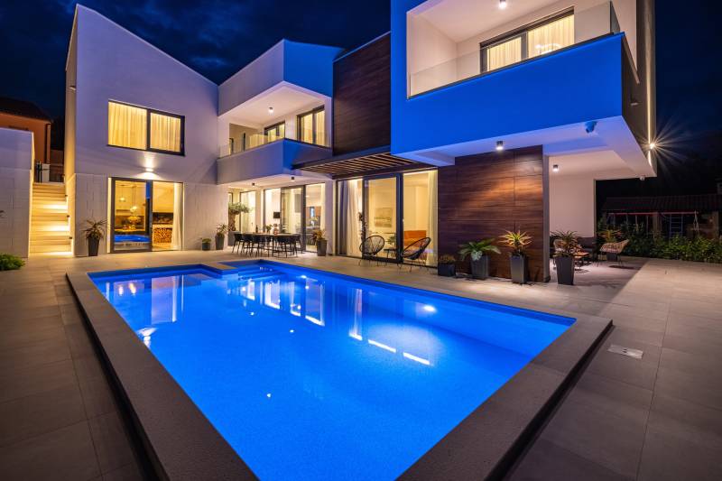 Luxusvilla Only Forever mit Pool Zadar