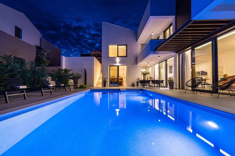 Luxusvilla Only Forever mit Pool Zadar
