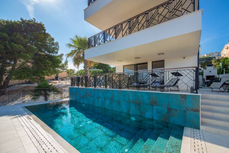 Luxury Villa Sun Ray with Pool Trogir