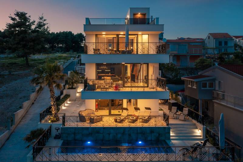 Luxury Villa Sun Ray with Pool Trogir