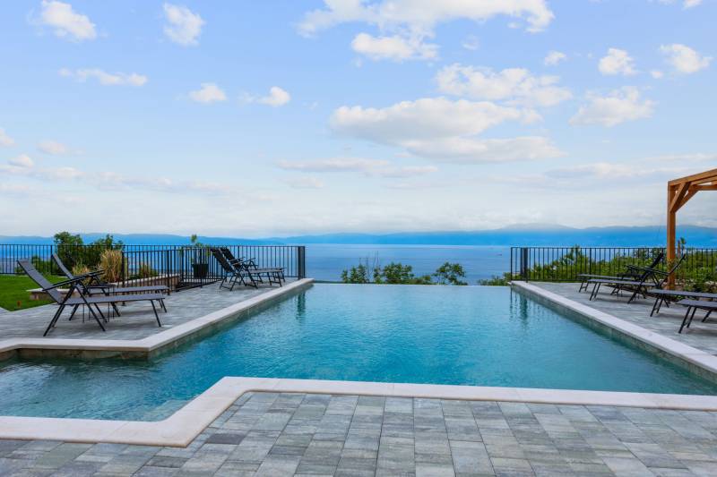 Villa Aqua Sky with Pool Rijeka