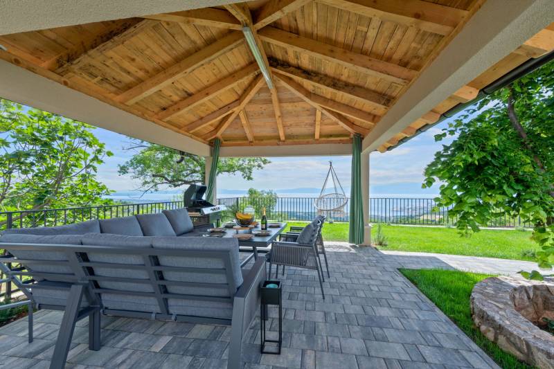 Villa Aqua Sky with Pool Rijeka