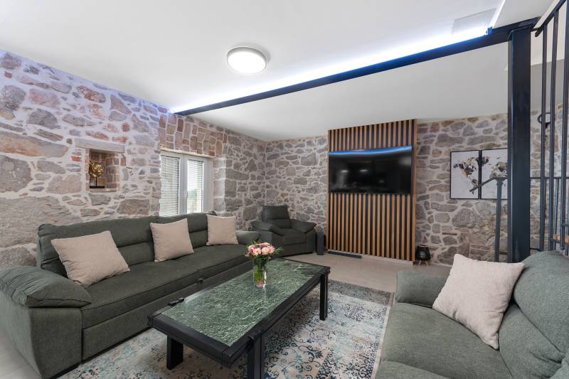 Villa Aqua Sky with Pool Rijeka