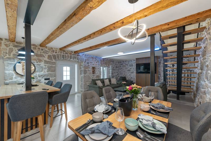 Villa Aqua Sky with Pool Rijeka