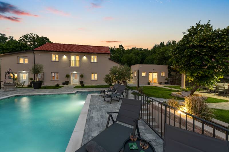 Villa Aqua Sky with Pool Rijeka