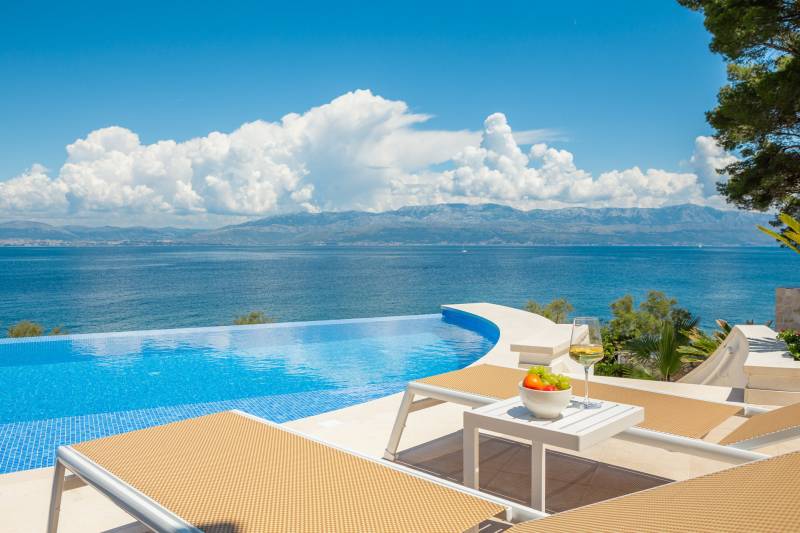 Beachfront Villa Octagon with Pool Brač