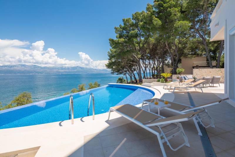 Beachfront Villa Octagon with Pool Brač