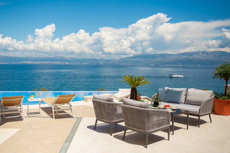 Beachfront Villa Octagon with Pool Brač