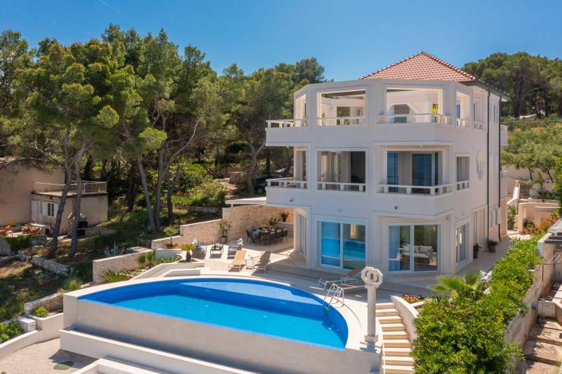 Beachfront Villa Octagon with Pool Brač