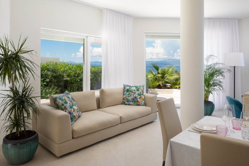 Beachfront Villa Octagon with Pool Brač