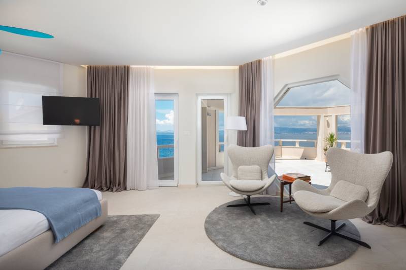 Beachfront Villa Octagon with Pool Brač