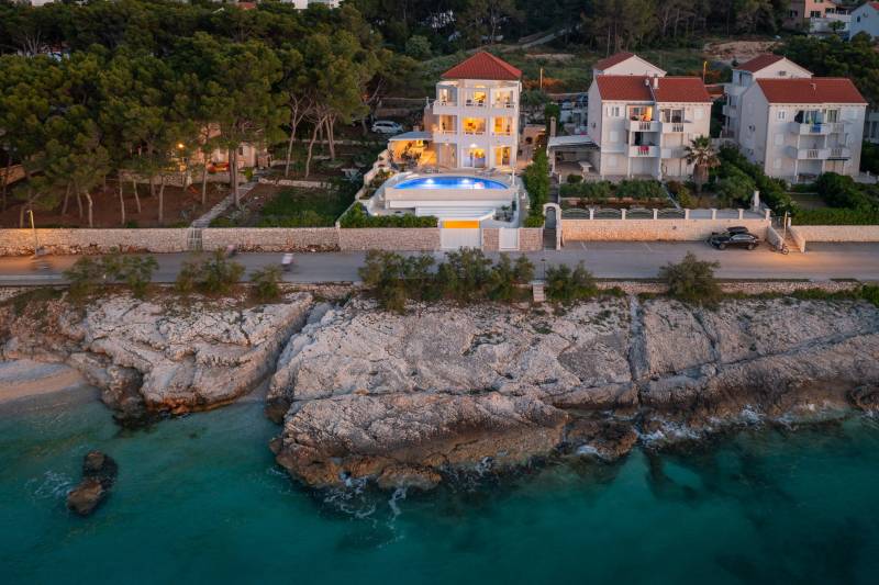 Beachfront Villa Octagon with Pool Brač