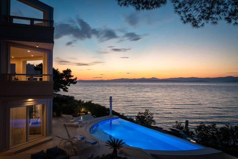 Beachfront Villa Octagon with Pool Brač