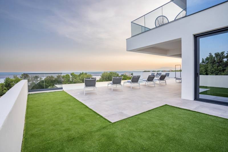 Luksuzna Vila Panorama s Bazenom Crikvenica