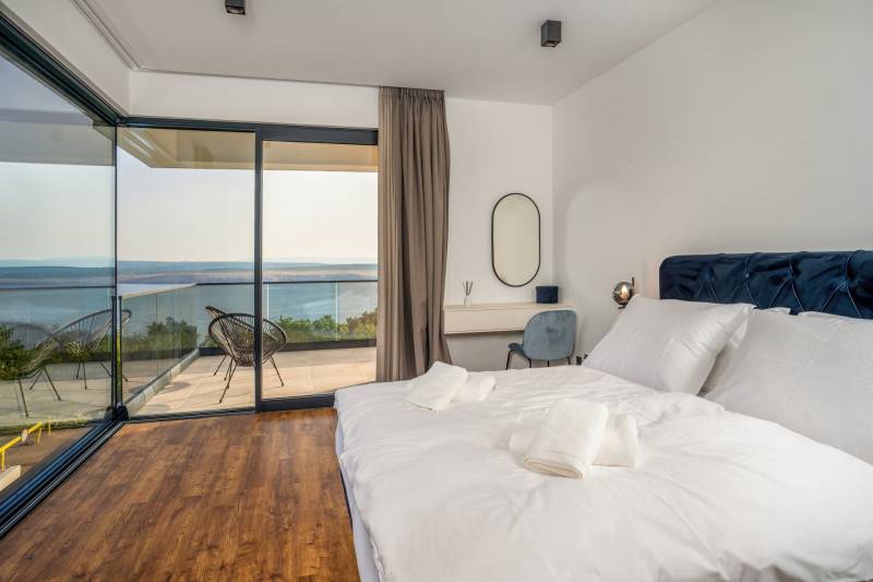 Luksuzna Vila Panorama s Bazenom Crikvenica