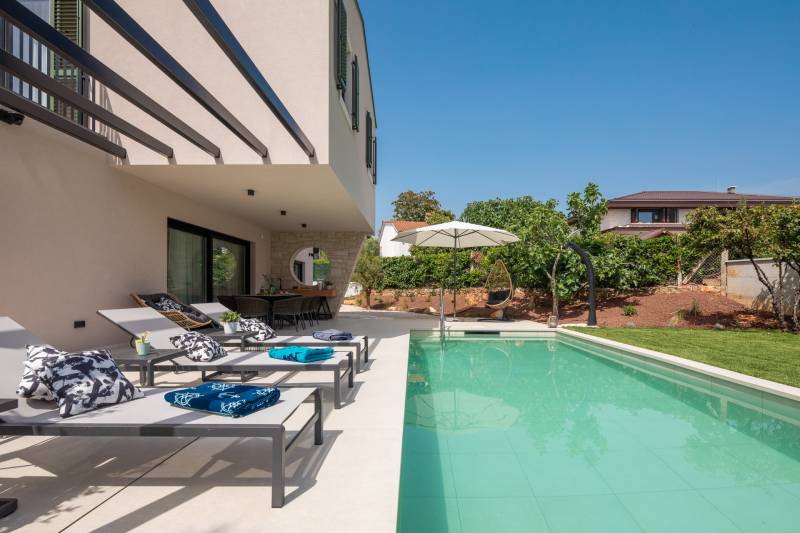 Villa Lylah with Pool Poreč