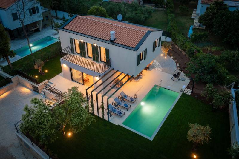 Villa Lylah with Pool Poreč