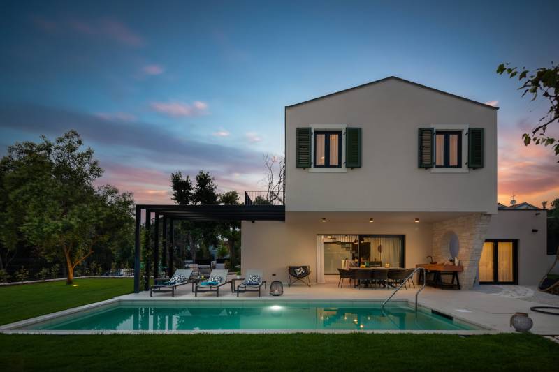 Villa Lylah with Pool Poreč