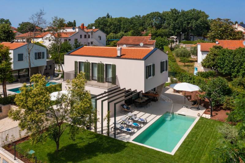 Villa Lylah with Pool Poreč