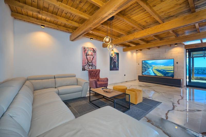 Villa New Horizons with Pool IV Murter