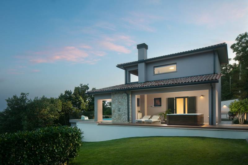 Villa Silhouette med Basseng Rabac