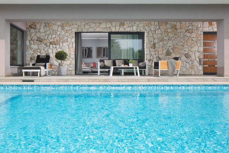 Villa Silhouette med Basseng Rabac