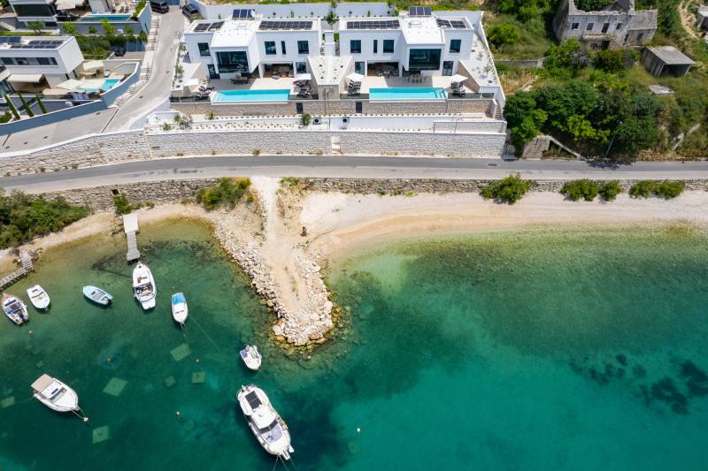 Willa Marelia z Basenem Omiš